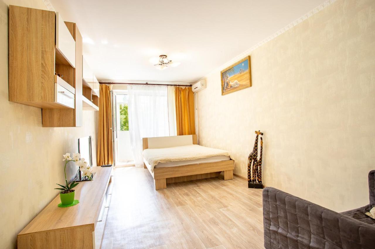 Apartment On Central Avenue-3 Slobodskaya 尼古拉耶夫 外观 照片
